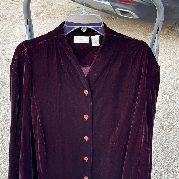Elizabeth by Liz Claiborne Velvet Top Women's Size 22 Maroon Long Sleeve - Picture 3 of 11